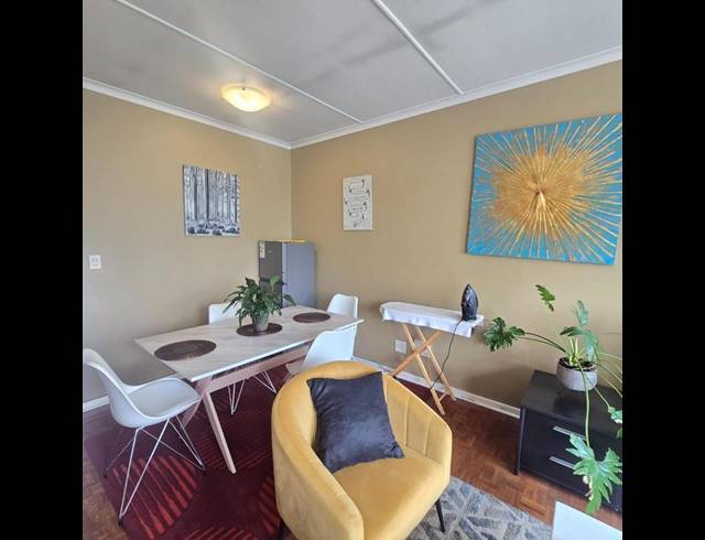 2 BEDROOM APARTMENT FOR SALE IN LYNDHURST